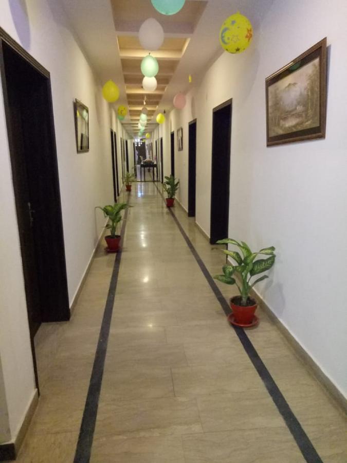 Al-Fateh Hotel لاهور المظهر الخارجي الصورة