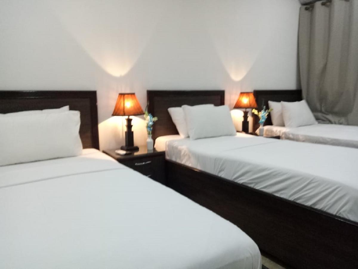 Al-Fateh Hotel لاهور المظهر الخارجي الصورة